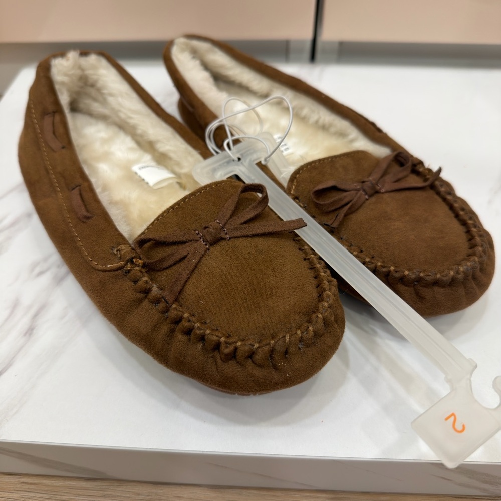 Kids Brown Moccasin Slippers size 2 | NWT